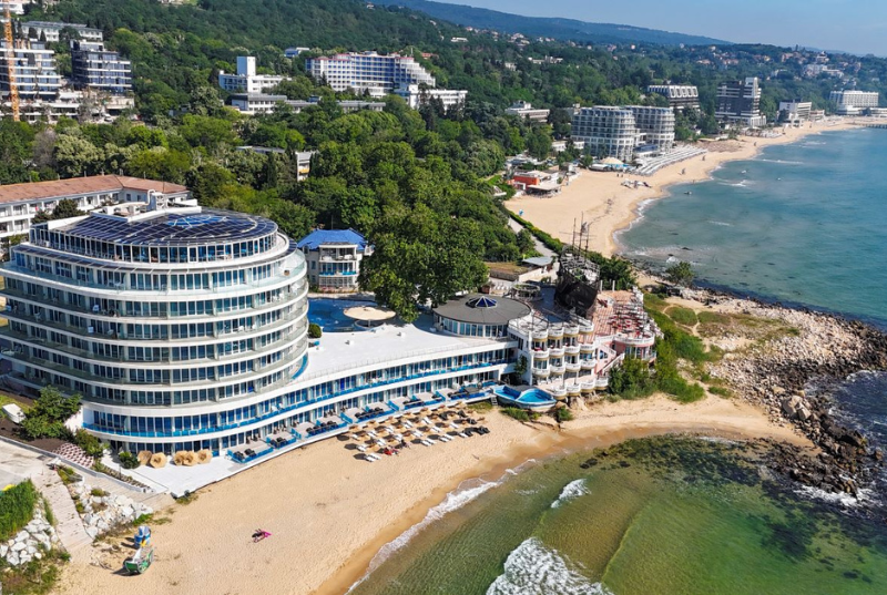 Май на море с All Inclusive